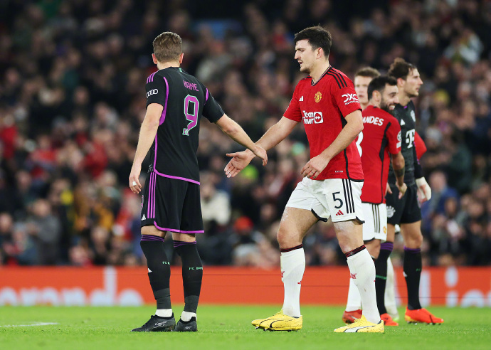 浙江队强势反弹备战英超清晨曼联调整名单以备亚冠，萨拉赫与40激战G2分钟都惊呆了的简单介绍