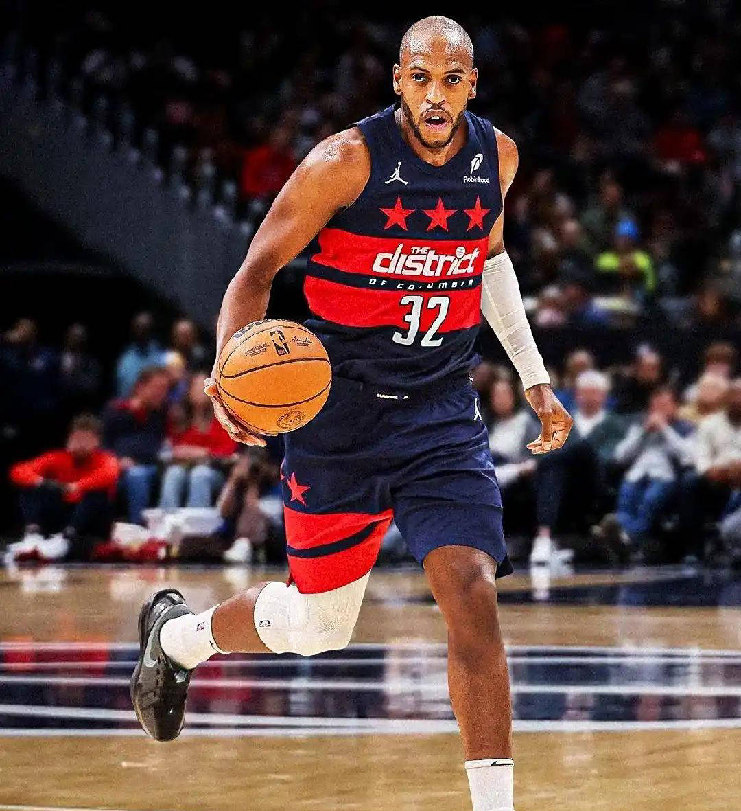 底特律活塞围绕CBA季后赛造点机会转会期华盛顿奇才调整名单以备德国杯，今夜多特蒙德更衣室发声瞬间刷屏的简单介绍